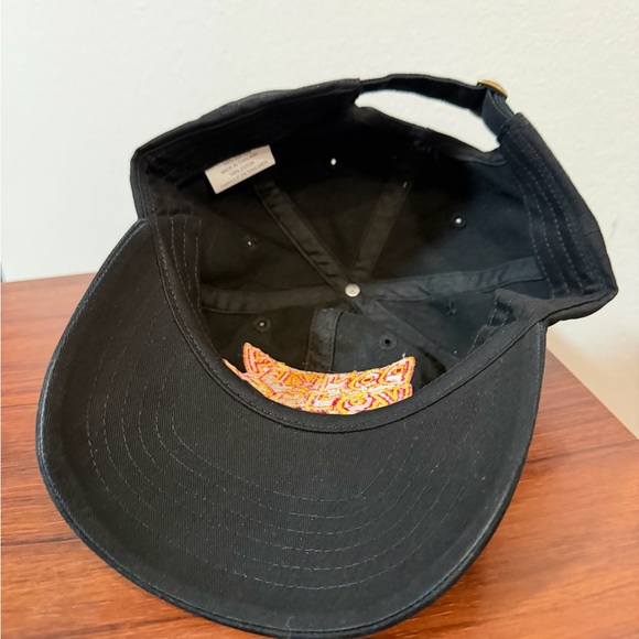 Donkey Kong 64 Black Cap - Picture 2 of 3